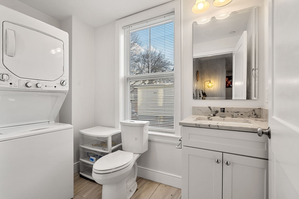 14 Farragut Ave. # 1