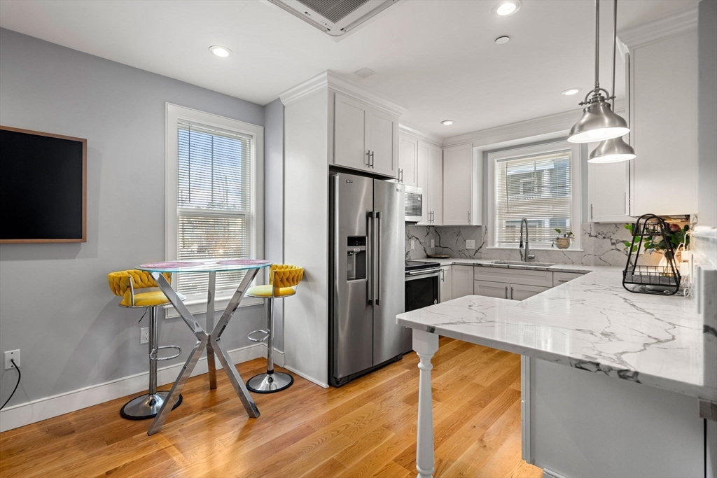 14 Farragut Ave. # 1