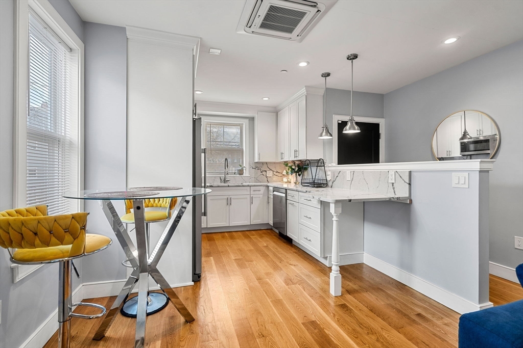 14 Farragut Ave. # 1