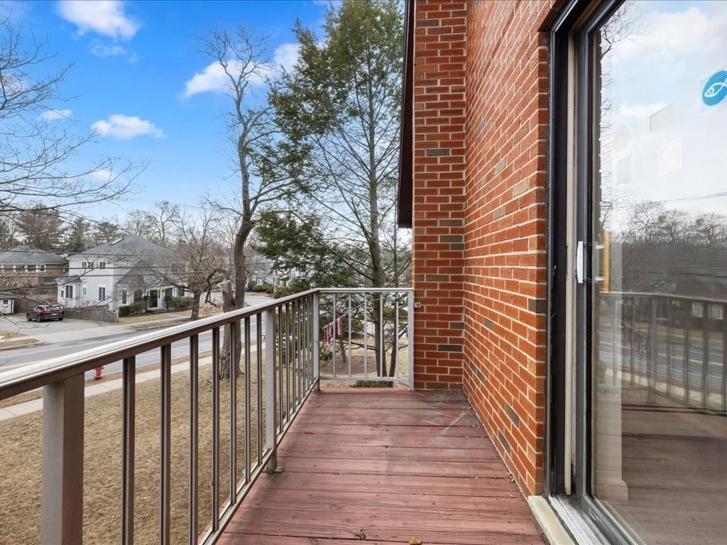 611 Watertown St # 14