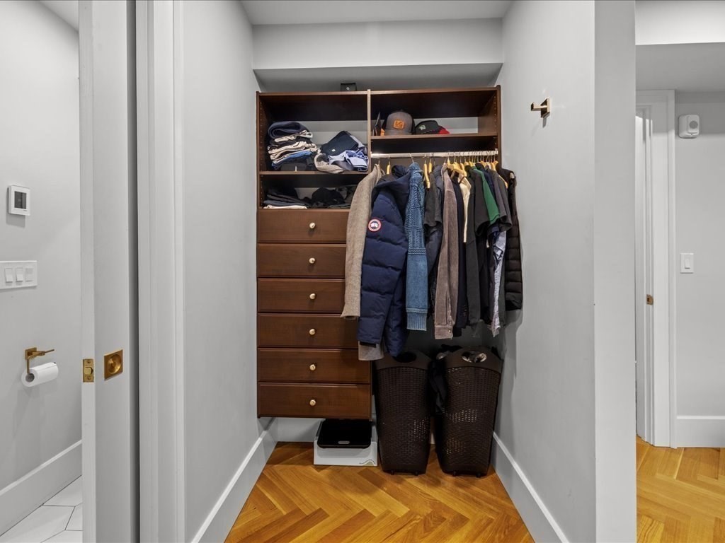 760 E Broadway Unit: U:2