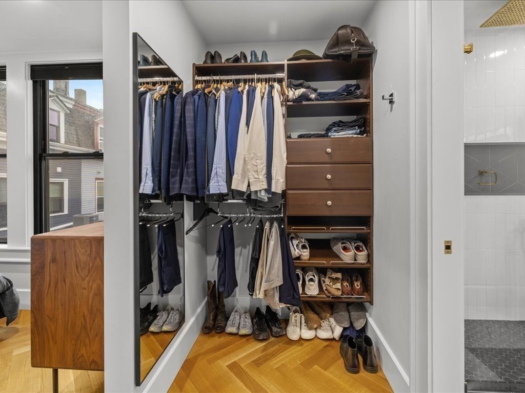 760 E Broadway Unit: U:2