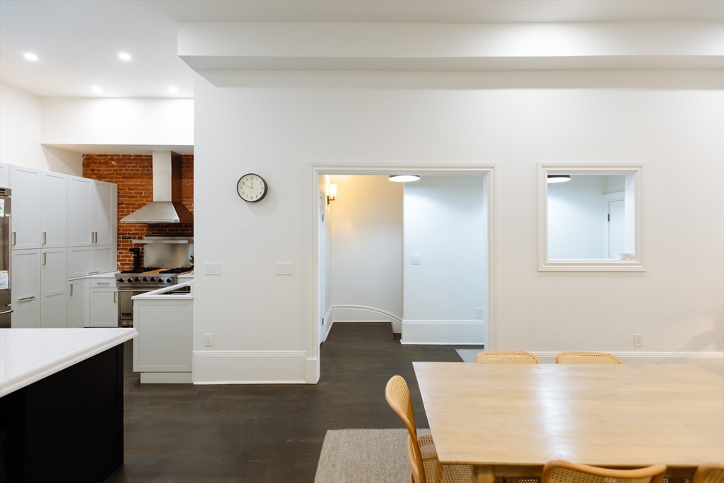 19 Worcester Street # 1