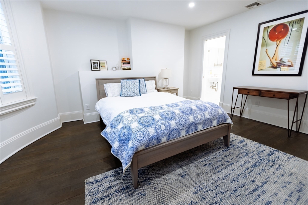 19 Worcester Street # 1