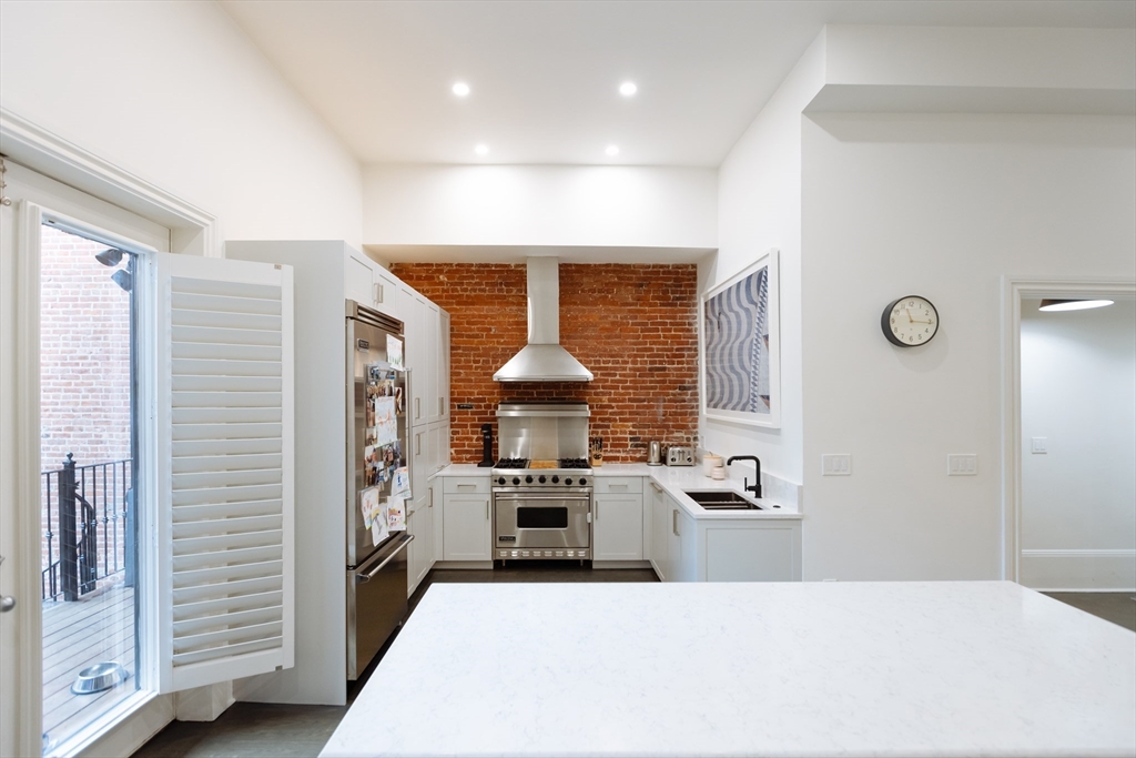 19 Worcester Street # 1