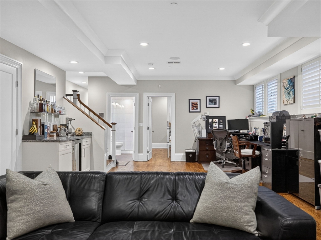844 E 4th Street # 2