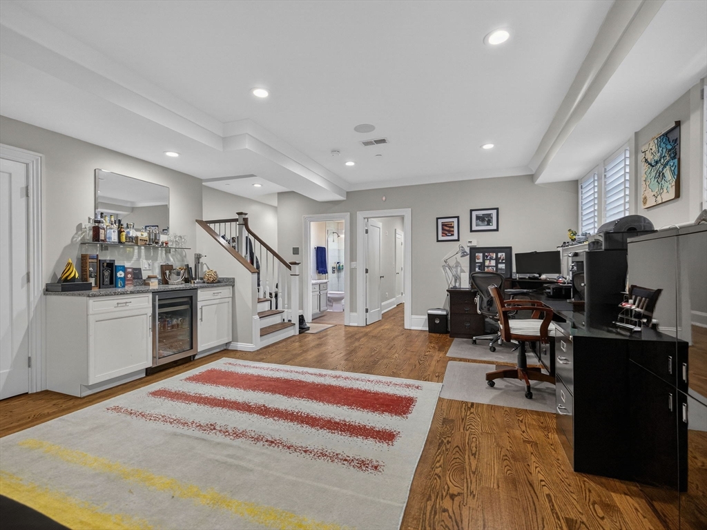 844 E 4th Street # 2