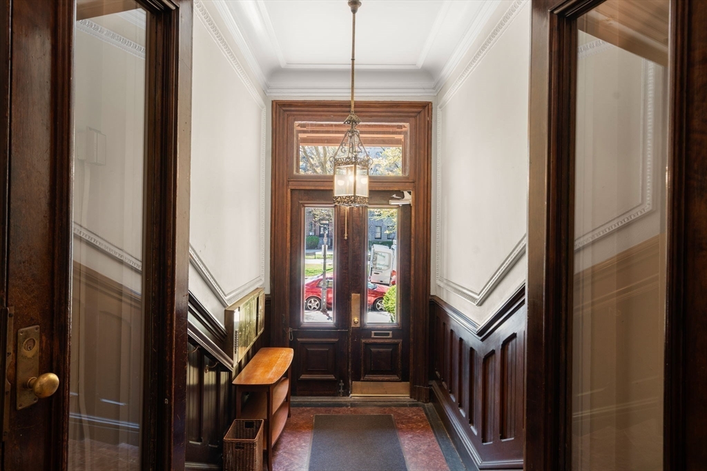 263 Commonwealth Ave # 8