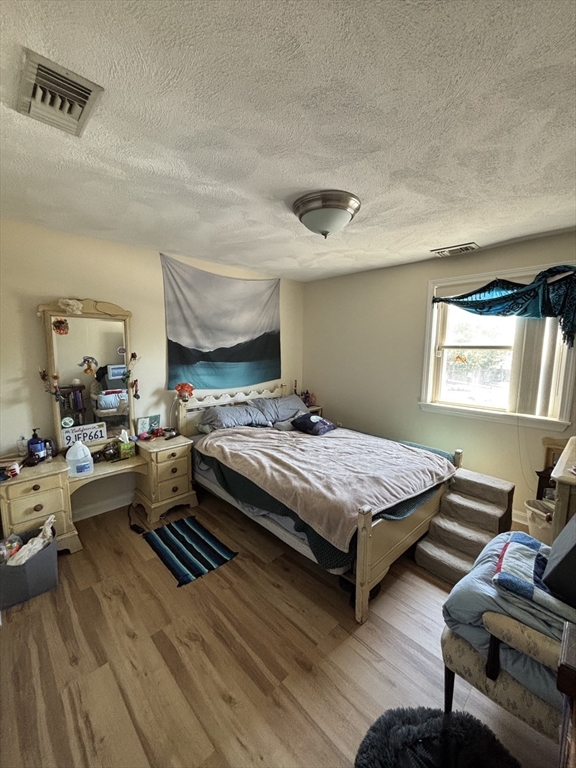 1216 Vfw Pkwy # 43