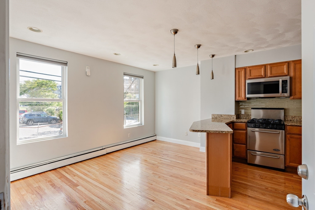 30 Haynes St # 1