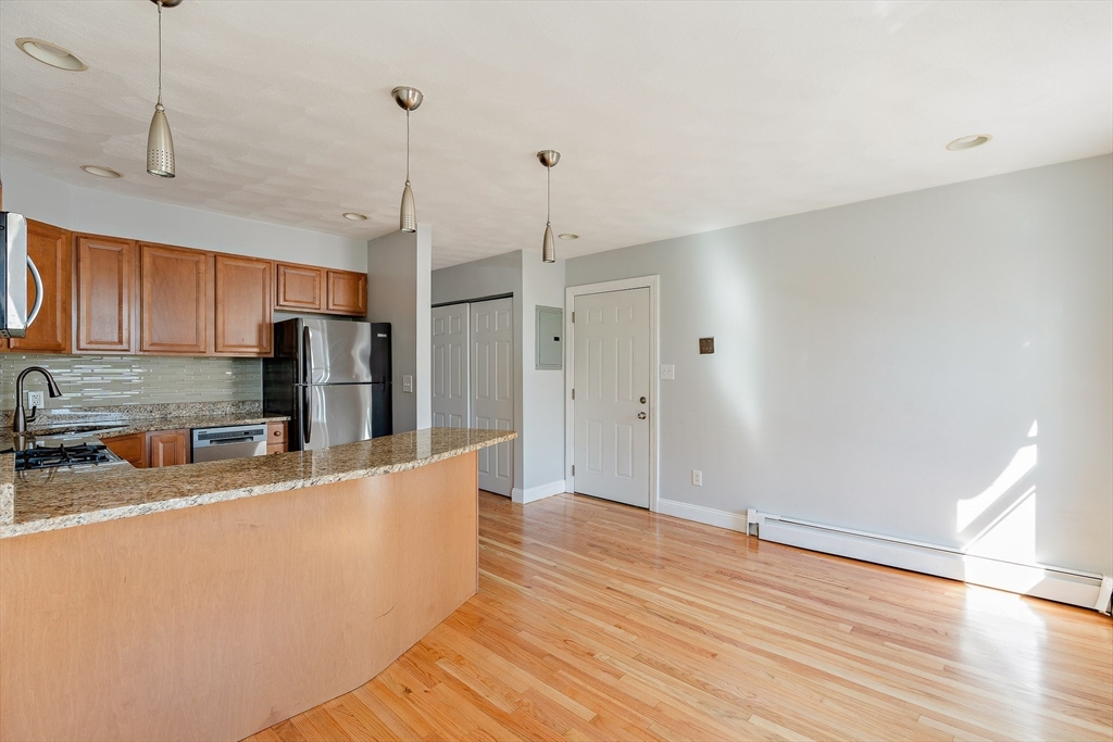 30 Haynes St # 1