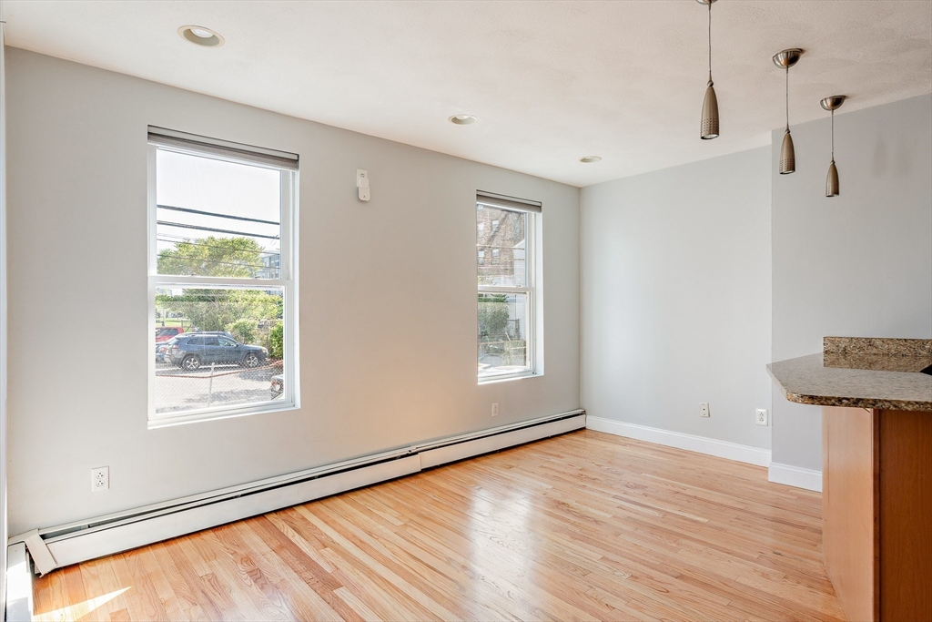 30 Haynes St # 1