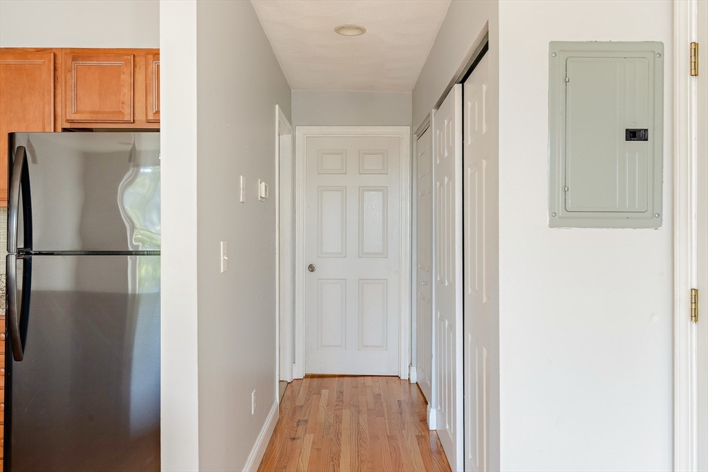 30 Haynes St # 1
