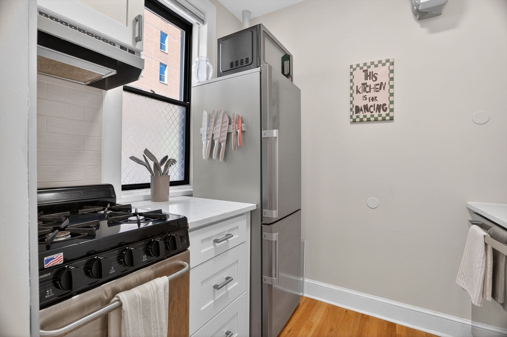 36 E Newton St # 1