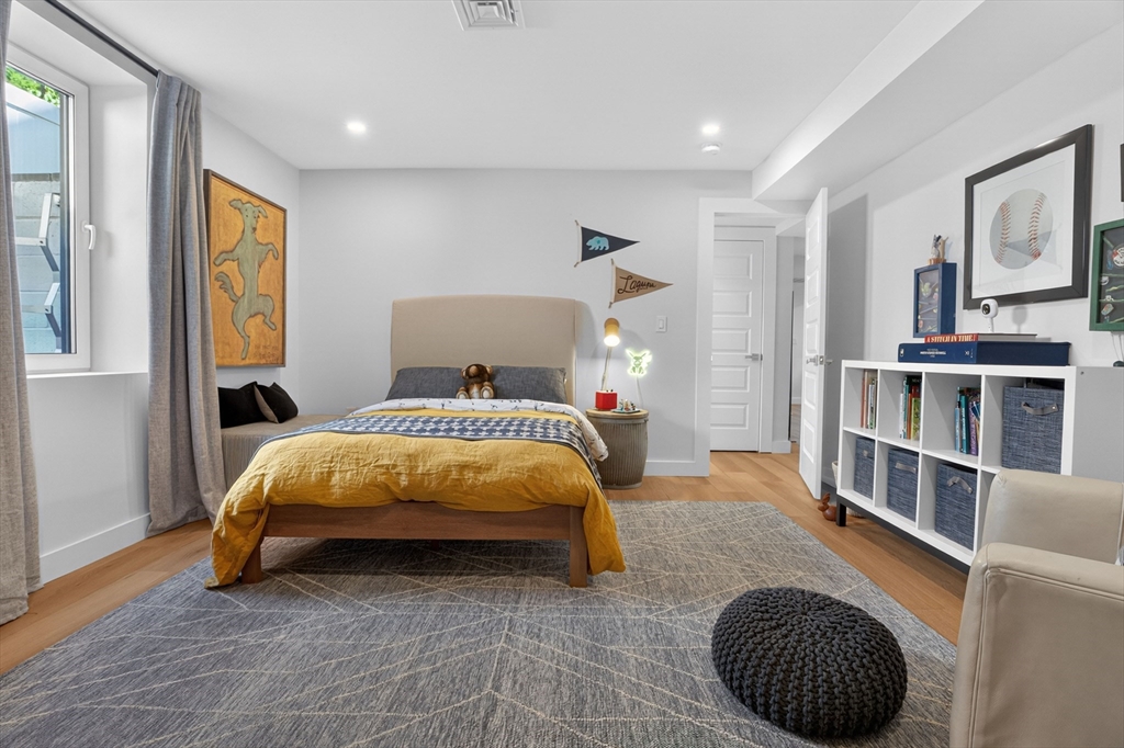 123 Auburn # 1