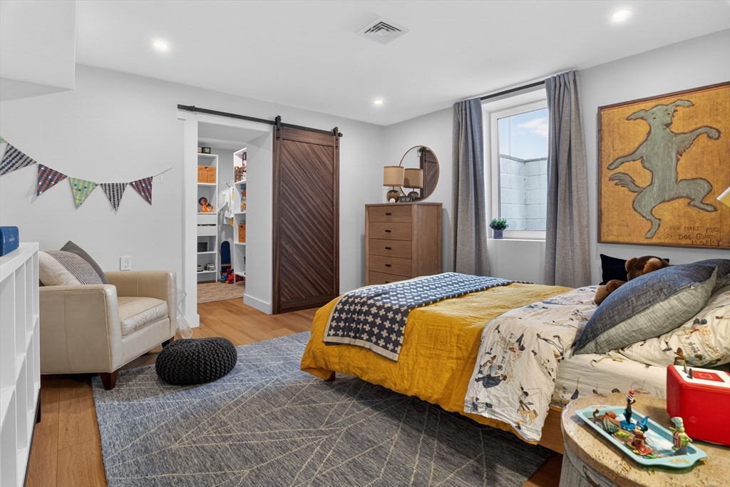 123 Auburn # 1