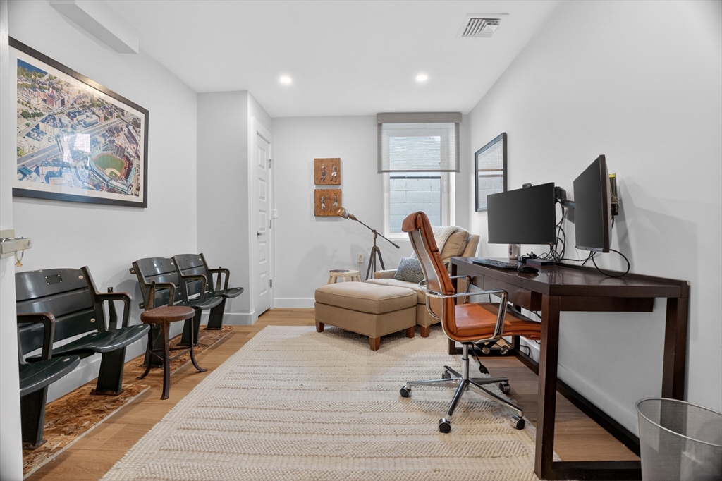 123 Auburn # 1