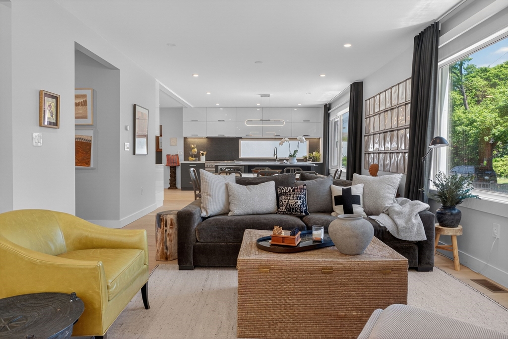 123 Auburn # 1