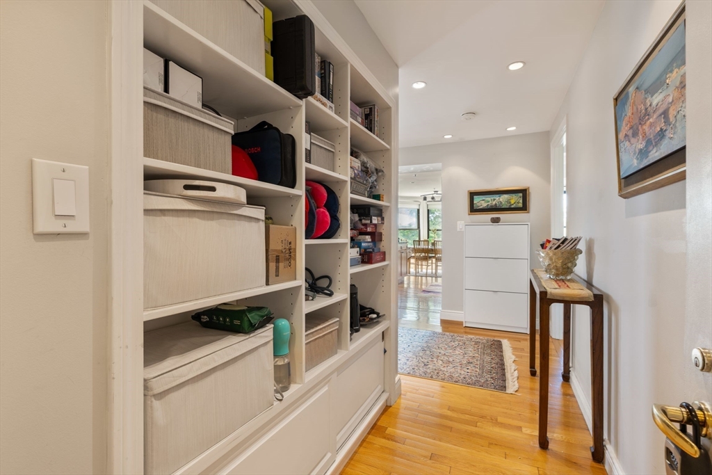 10 Charlesgate E # 501