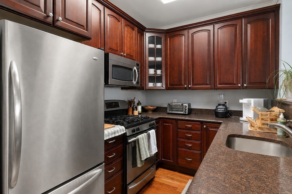 159 M Street # 3