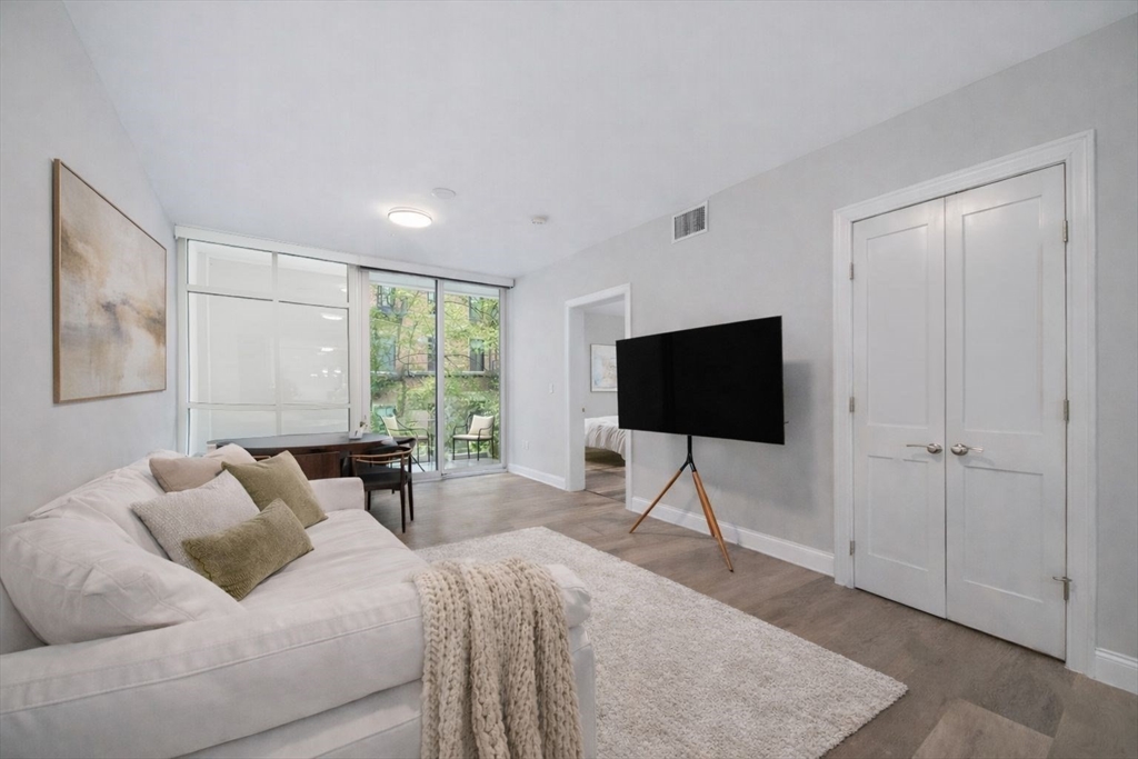 771 Harrison Ave # 201