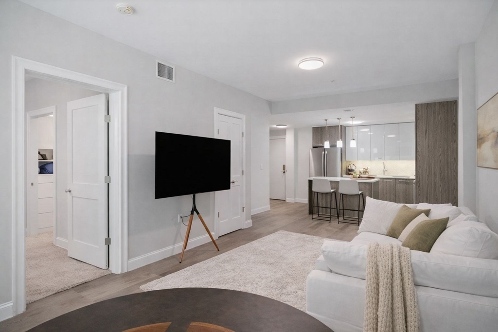 771 Harrison Ave # 201