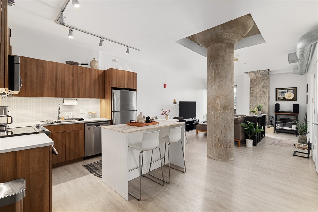 9 Medford Street # 512