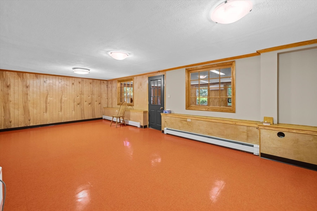 9 Plymouth Rd