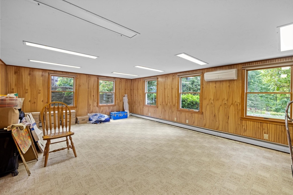9 Plymouth Rd