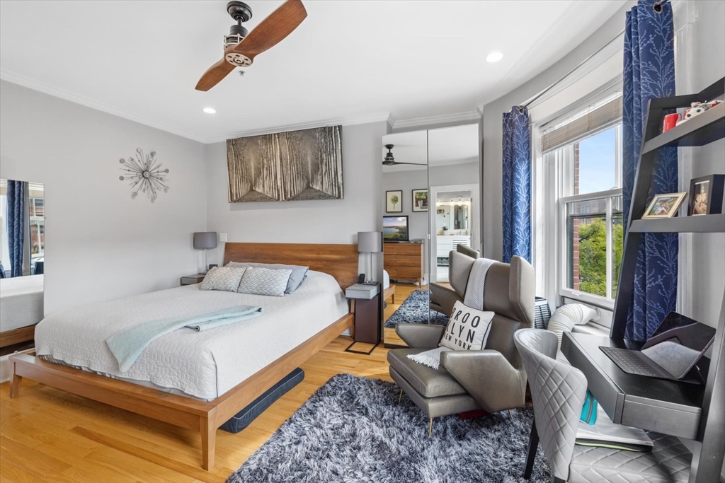 578 Massachusetts Ave # 3