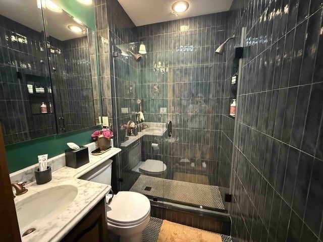 184 Commonwealth Ave # 10
