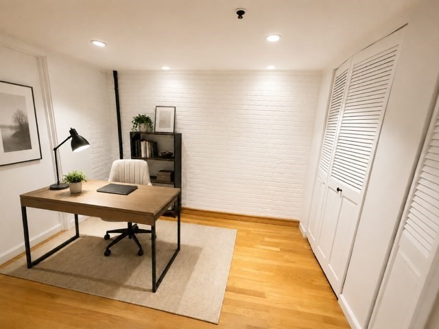 184 Commonwealth Ave # 10