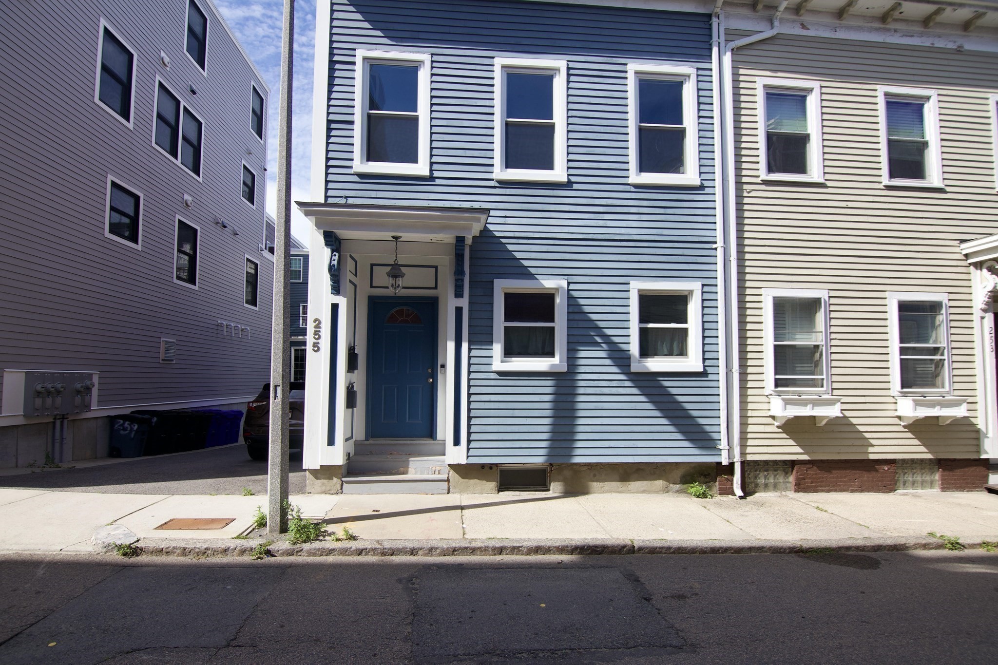 255 Gold St # 2