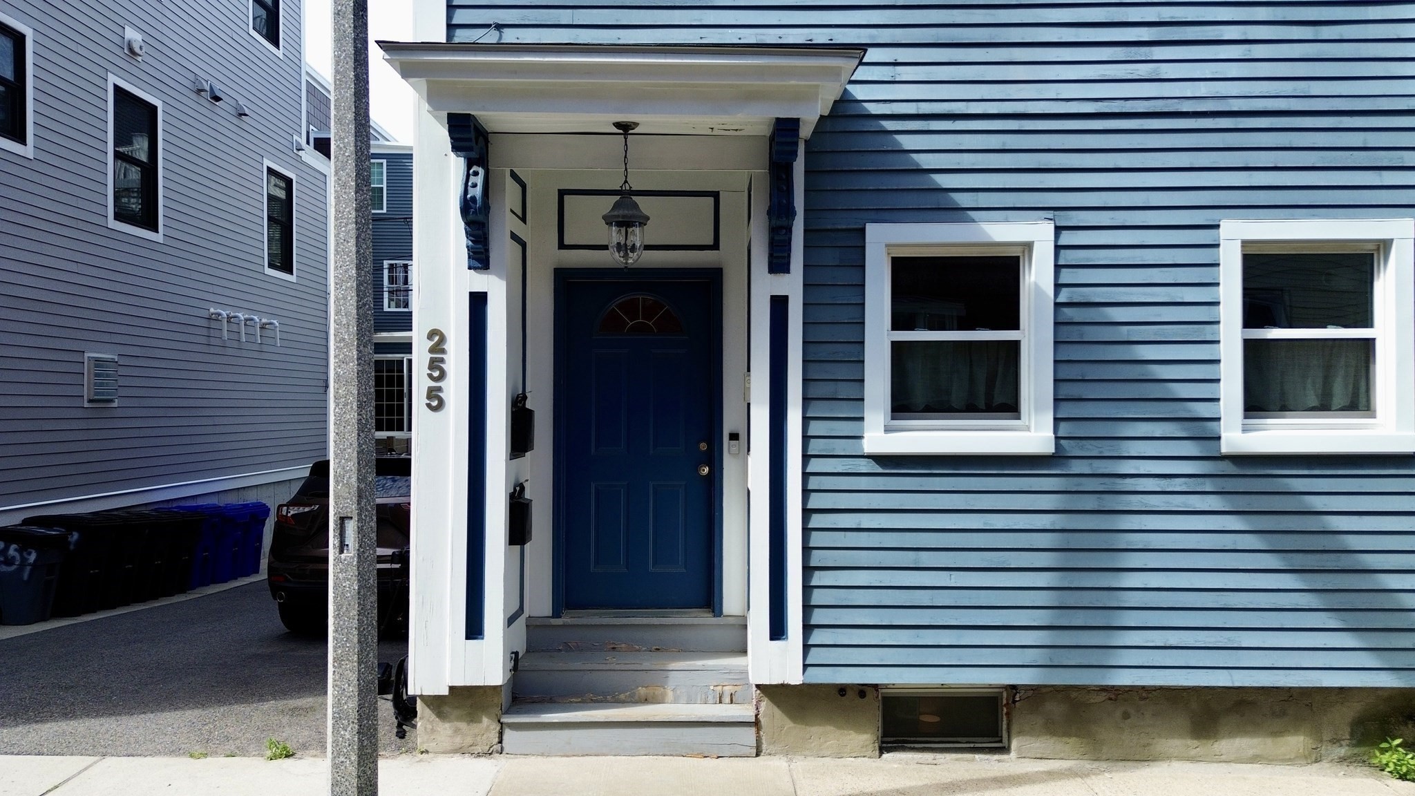 255 Gold St # 2