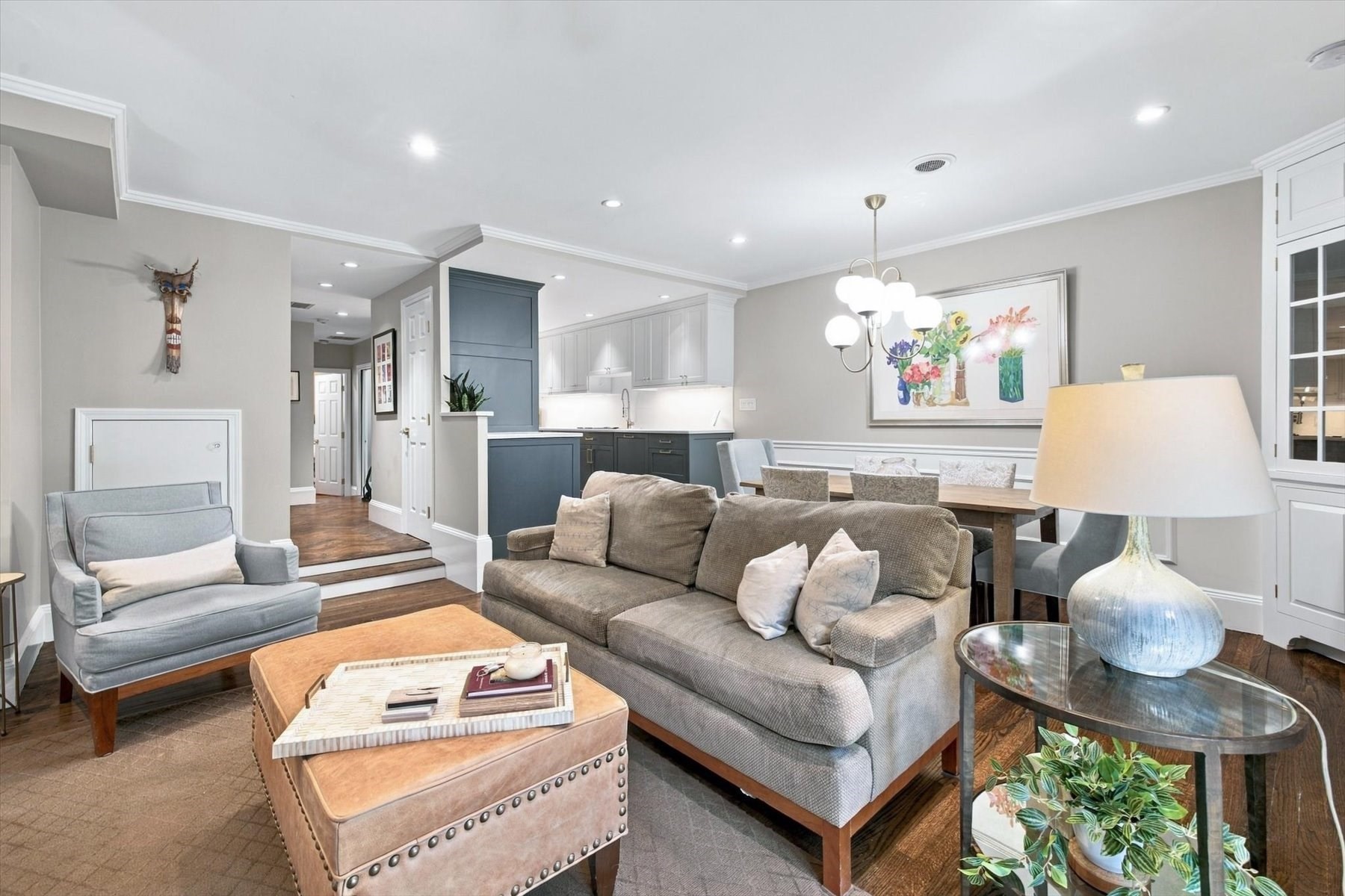 76 Marlborough St # 4