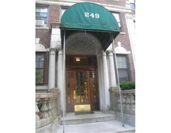 249 Chestnut Hill Ave # 33