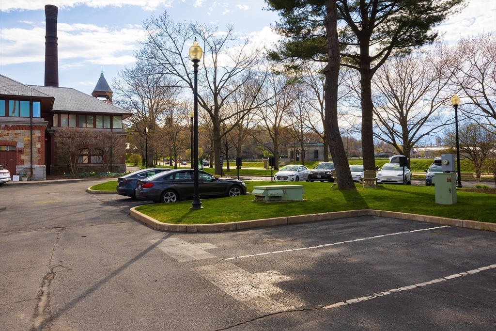 2430 Beacon Street # 201