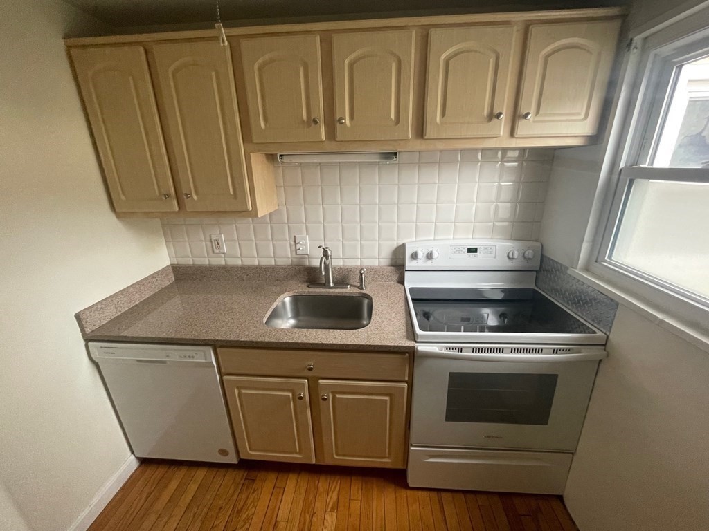43 Prescott St # 43