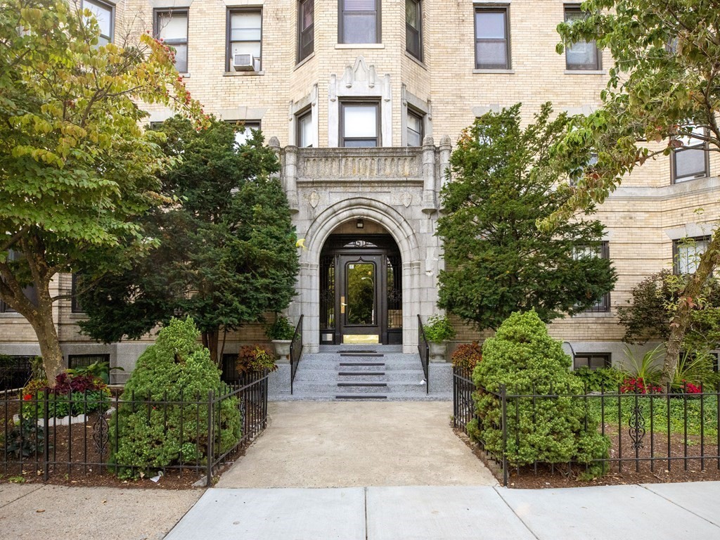 51 Park Drive # 5