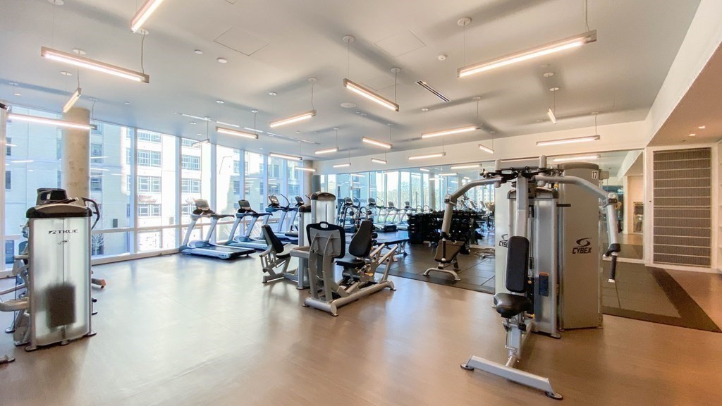188 Brookline Ave # 20G