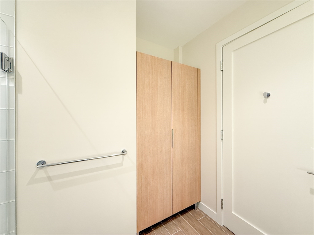 188 Brookline Ave # 20G