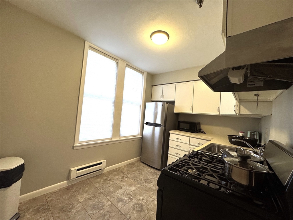 1480 Commonwealth Ave # 2