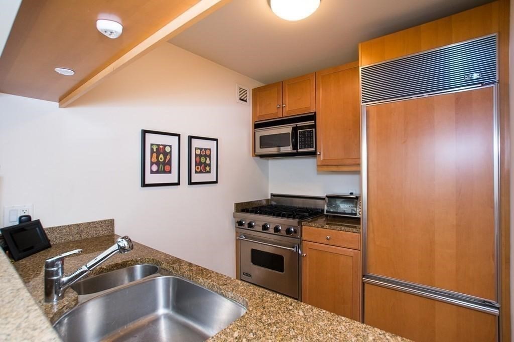 1 Avery St # 15C