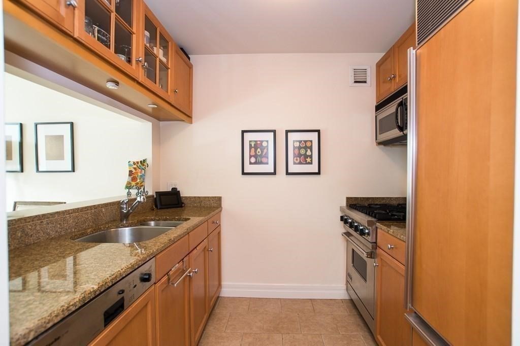 1 Avery St # 15C