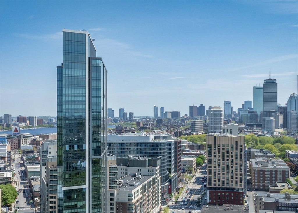 188 Brookline Ave # 21C
