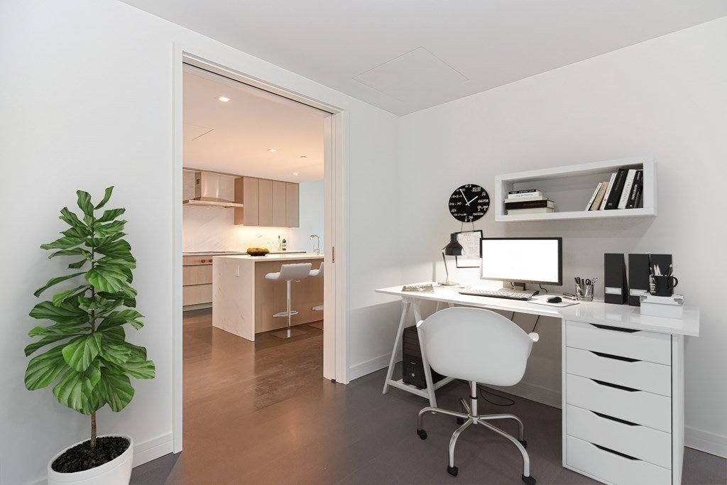 150 Seaport Blvd # 5D