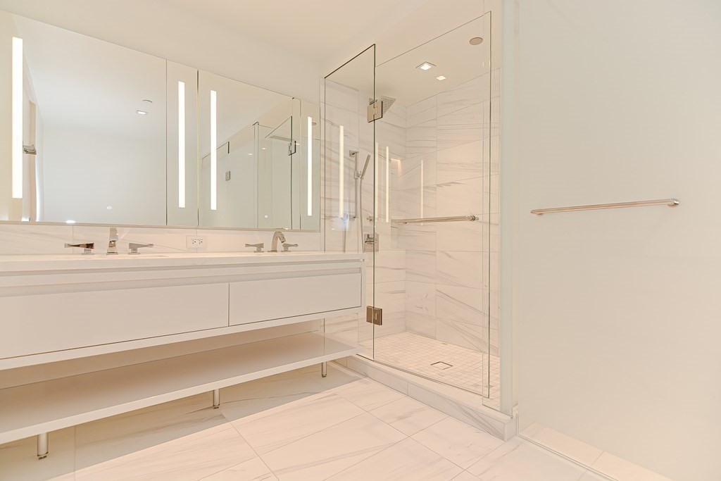 150 Seaport Blvd # 5D