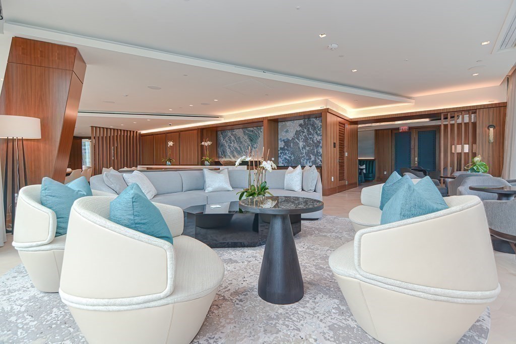 150 Seaport Blvd # 5D