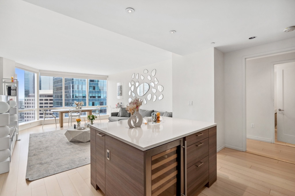 1 Franklin St # 2507