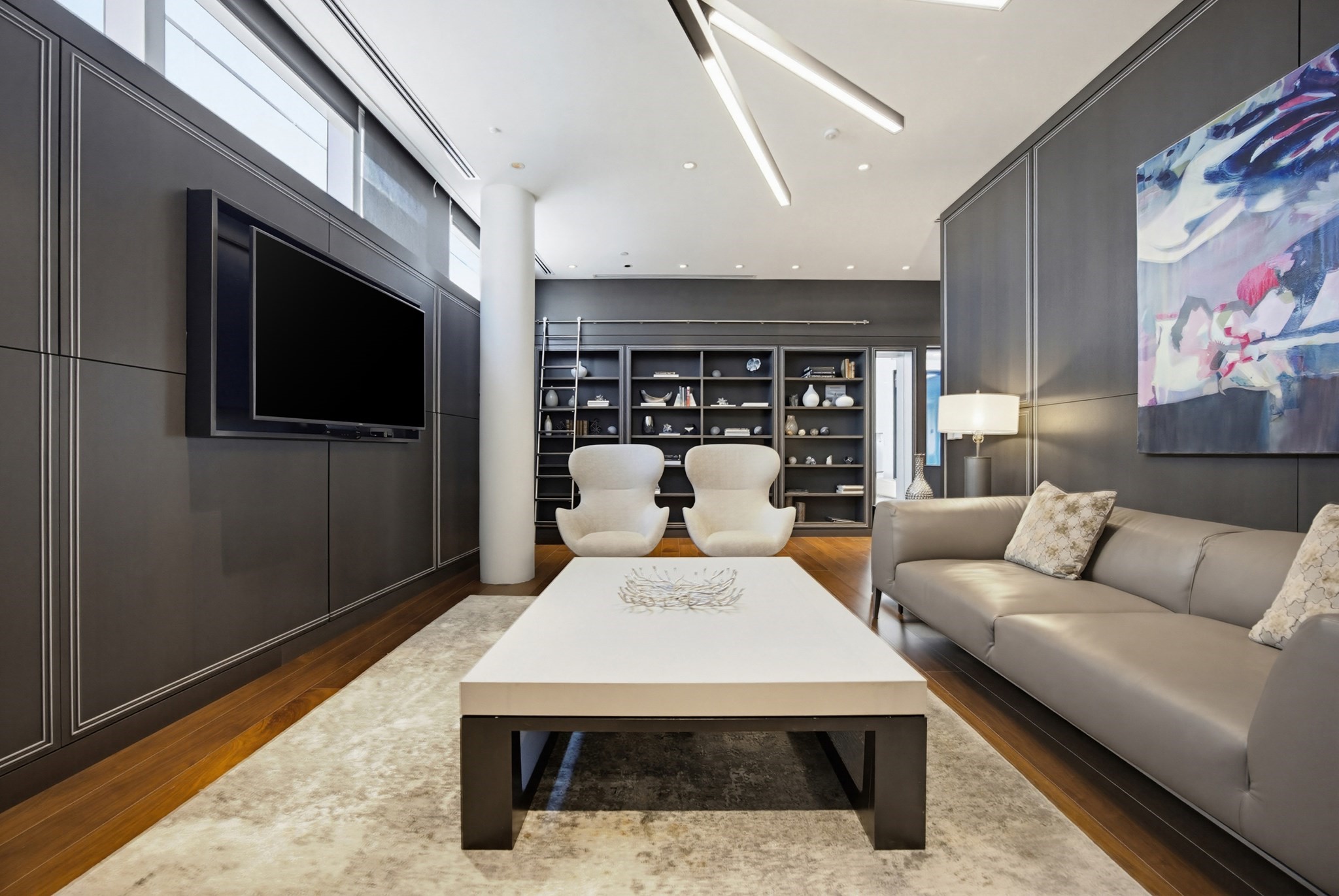 188 Brookline Ave # 19D